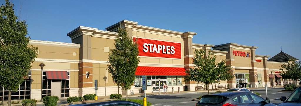 Staples | 2350 Lincoln Hwy E Suite 700, Lancaster, PA 17602, USA | Phone: (717) 295-8402