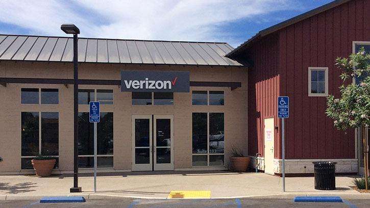 Verizon Authorized Retailer – GoWireless | 30010 Temecula Pkwy Ste 103, Temecula, CA 92592, USA | Phone: (951) 602-5055