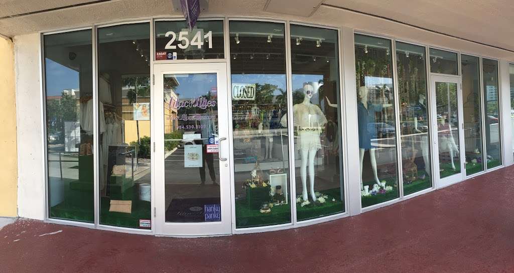 Lilac And Lilies Boutique | 2541 E Sunrise Blvd, Fort Lauderdale, FL 33304, USA | Phone: (954) 530-3109