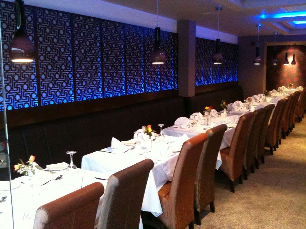 New Delhi Indian Restaurant Grays | 53-55 Orsett Rd, Grays RM17 5HJ, UK | Phone: 01375 393071