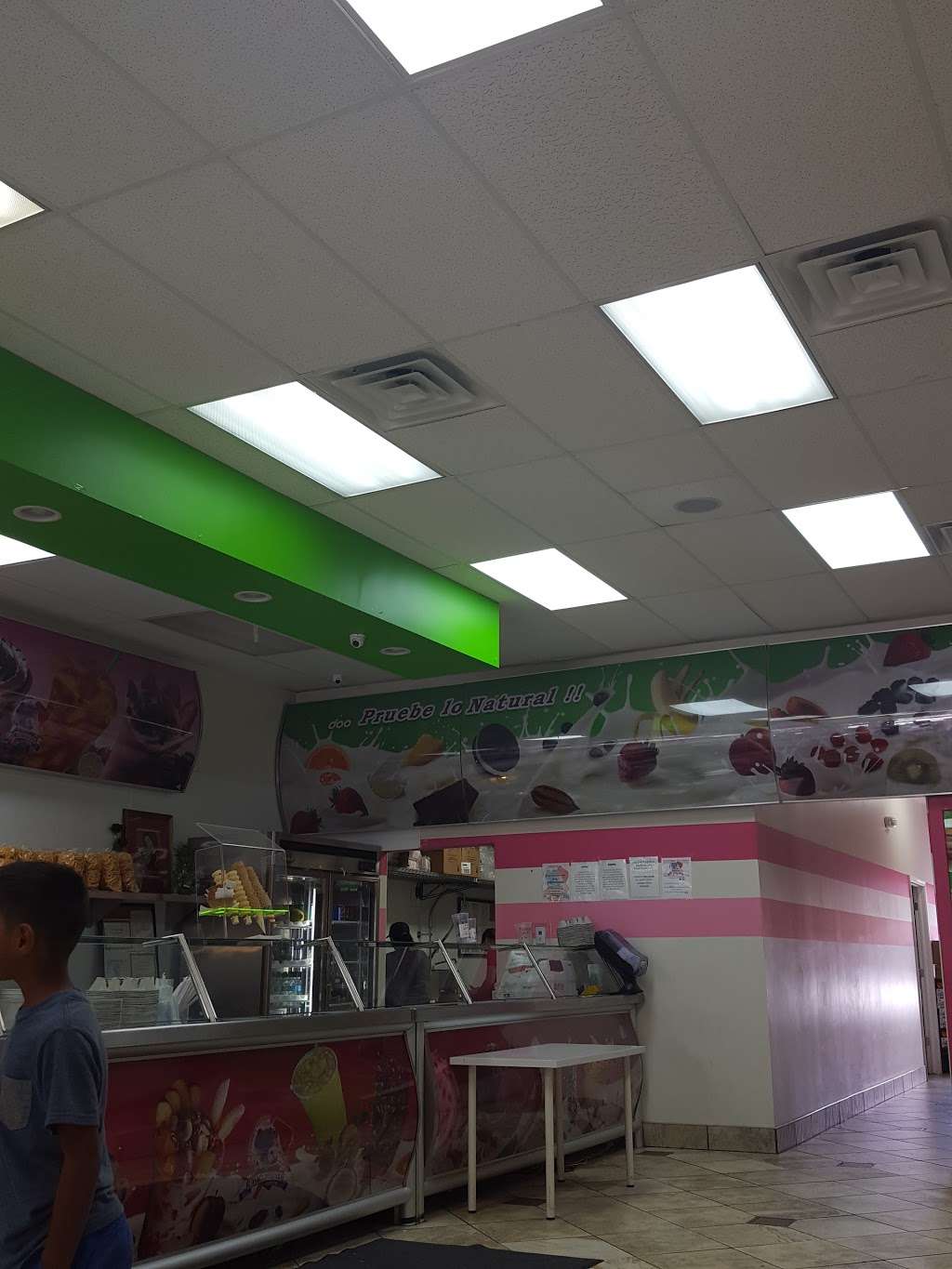 La Michoacana | 559 N McLean Blvd, Elgin, IL 60123 | Phone: (224) 227-6184