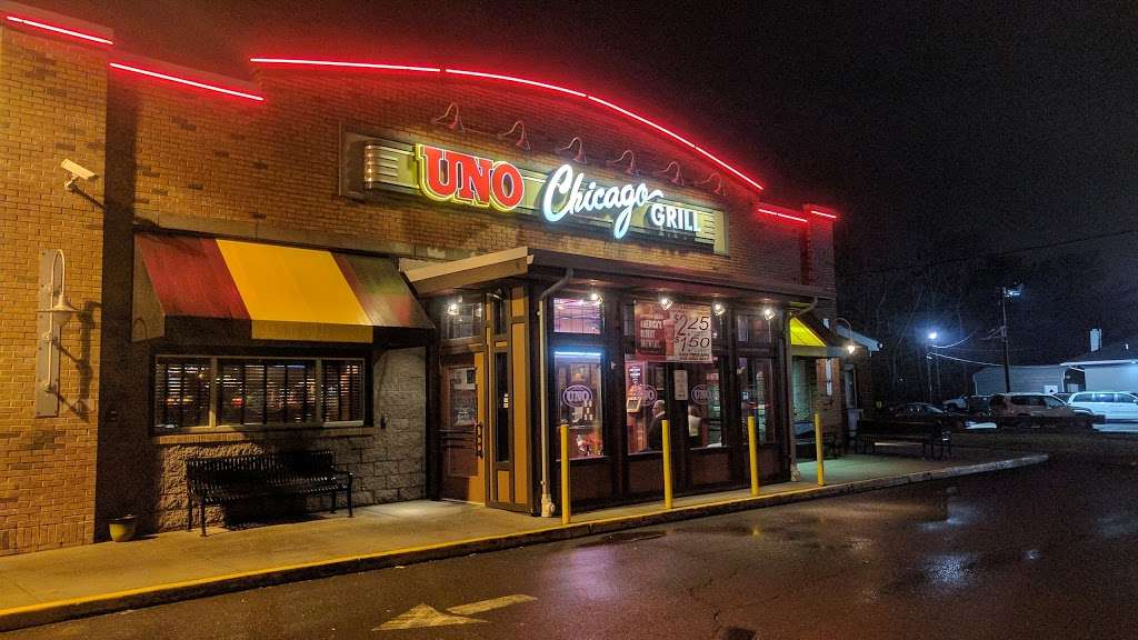 Uno Pizzeria & Grill | 2803 NJ-73, Maple Shade Township, NJ 08052 | Phone: (856) 722-5577