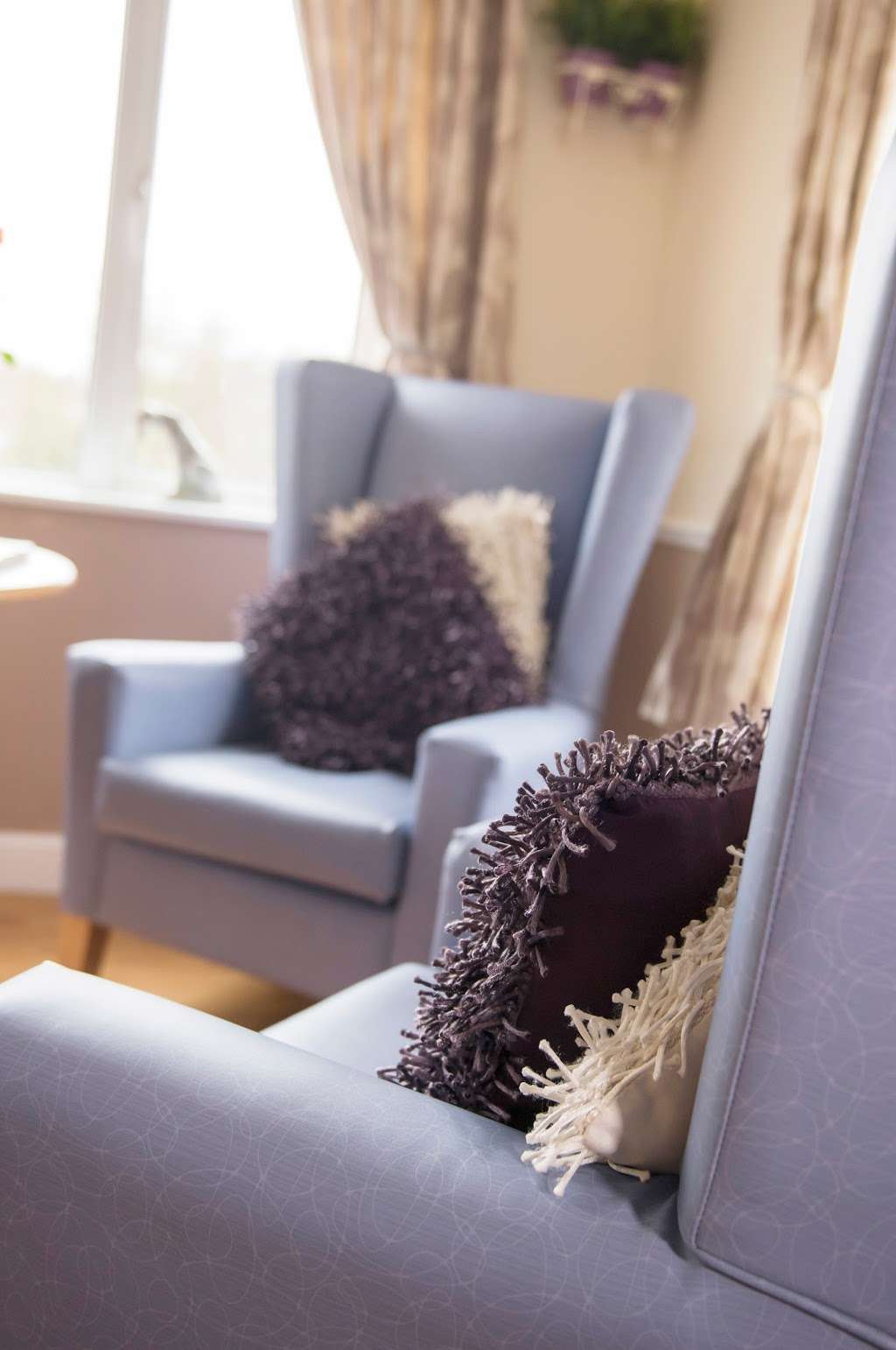 Charlton Park Care Home | 21 Cemetery Ln, Charlton, London SE7 8DZ, UK | Phone: 020 8003 0259