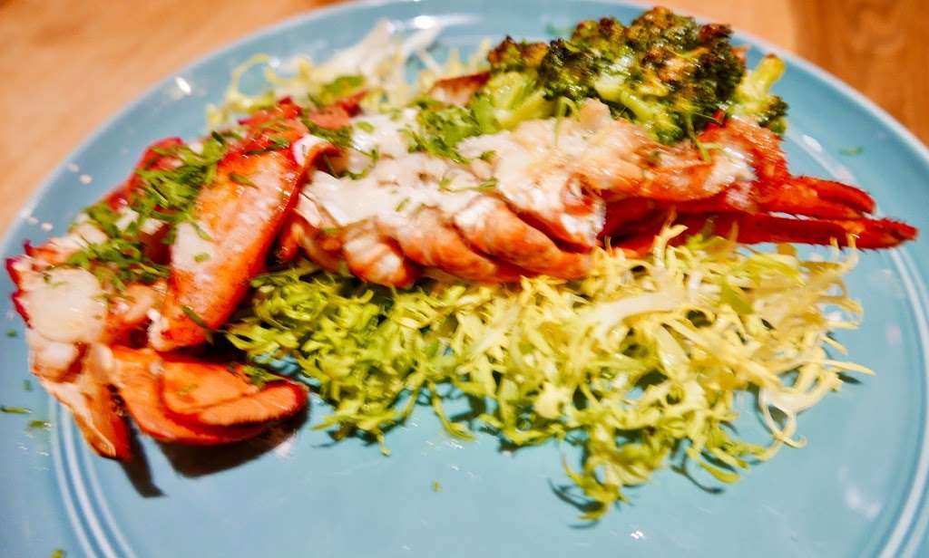 Even Keel Fish & Oyster, 4100 N Federal Hwy, Fort Lauderdale, FL 33308