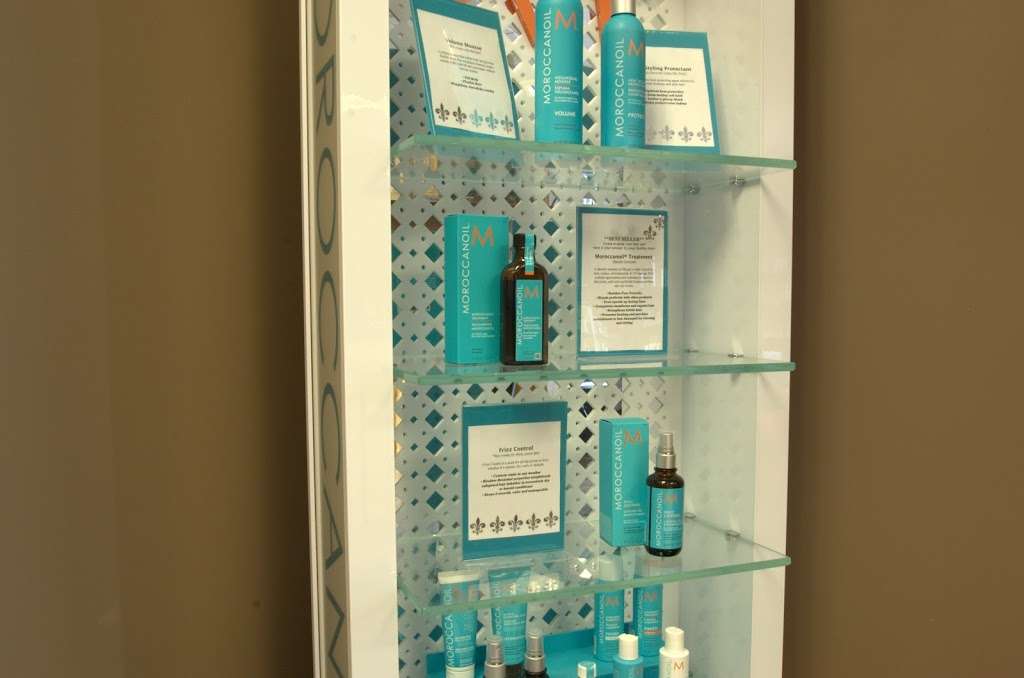 Salon Bellezzio | 1755 Burdett Crossing, Blue Springs, MO 64015, USA | Phone: (816) 224-0457