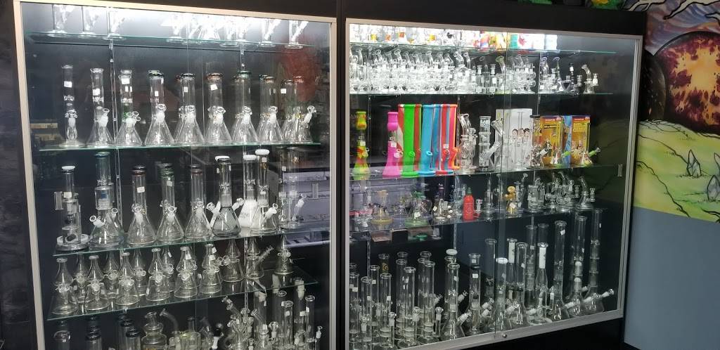 PPV Pipes, Papes, & Vapes | 930 Melbourne Rd, Hurst, TX 76053, USA | Phone: (817) 595-9420