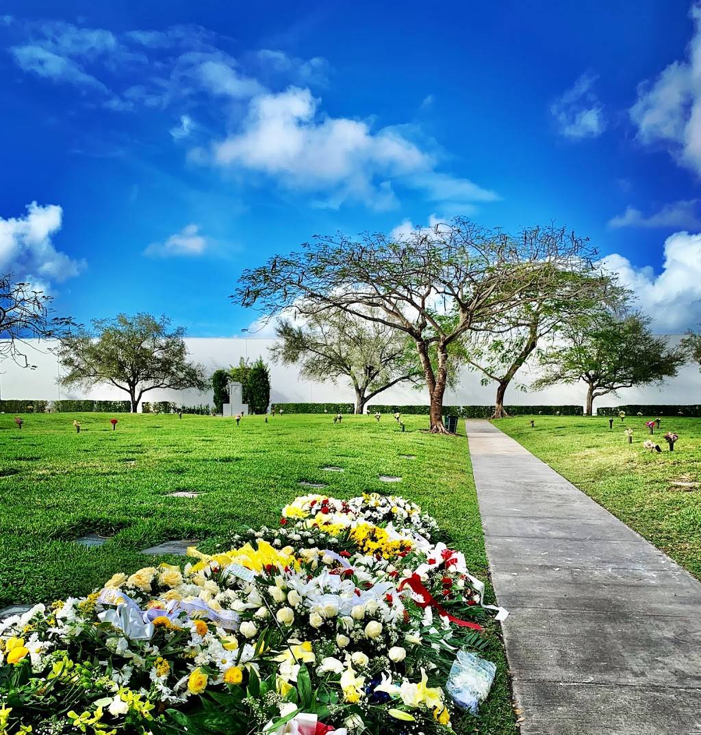 Our Lady of Mercy Cemetery | 11411 NW 25th St, Doral, FL 33172, USA | Phone: (305) 592-0521