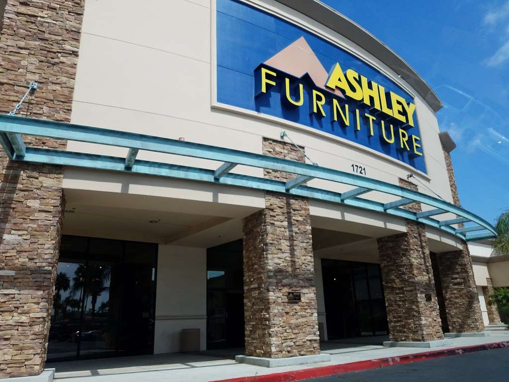 Ashley HomeStore | 1721 Ventura Blvd, Oxnard, CA 93036, USA | Phone: (805) 981-0284