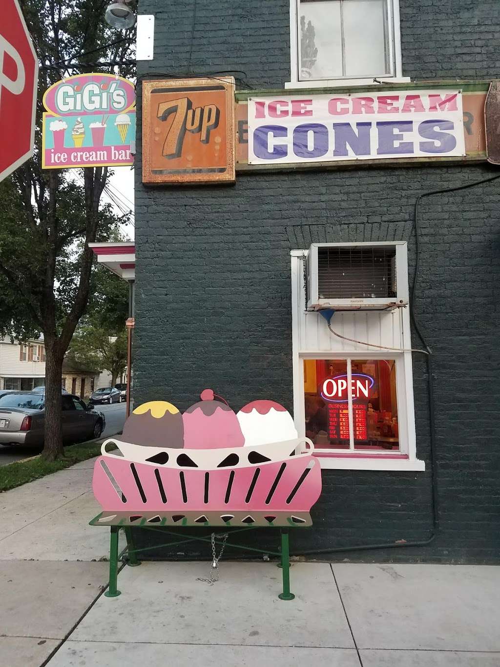 GiGis Ice Cream Bar | 2 S 2nd St, Bainbridge, PA 17502 | Phone: (717) 314-9540