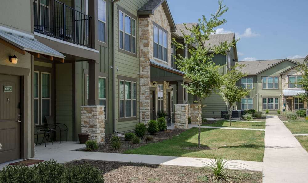 Springs at Alamo Ranch Apartments | 11211 Westwood Loop, San Antonio, TX 78253, USA | Phone: (830) 355-6746