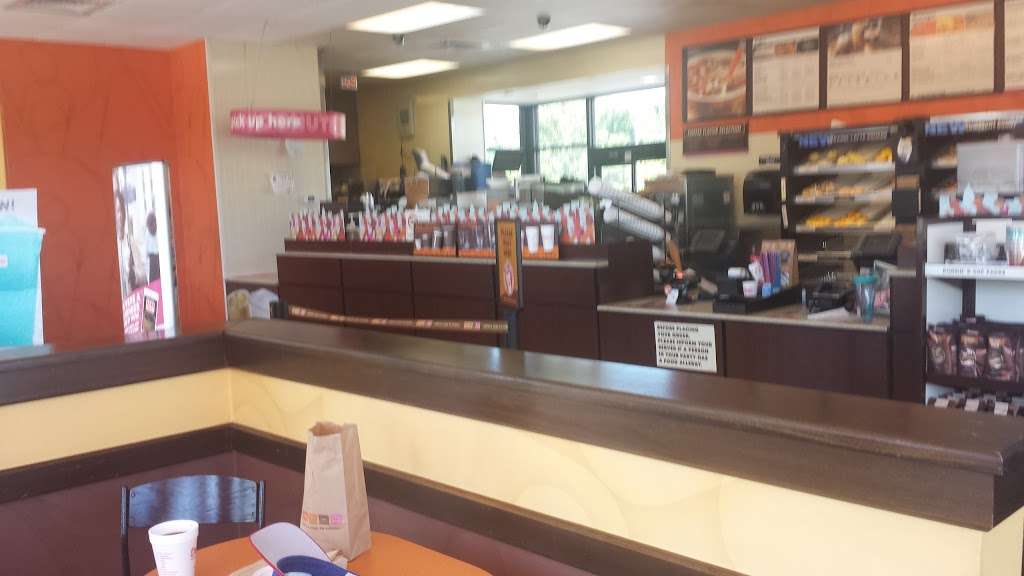 Dunkin | 2165 N Chester St, Gastonia, NC 28052, USA | Phone: (704) 869-0778