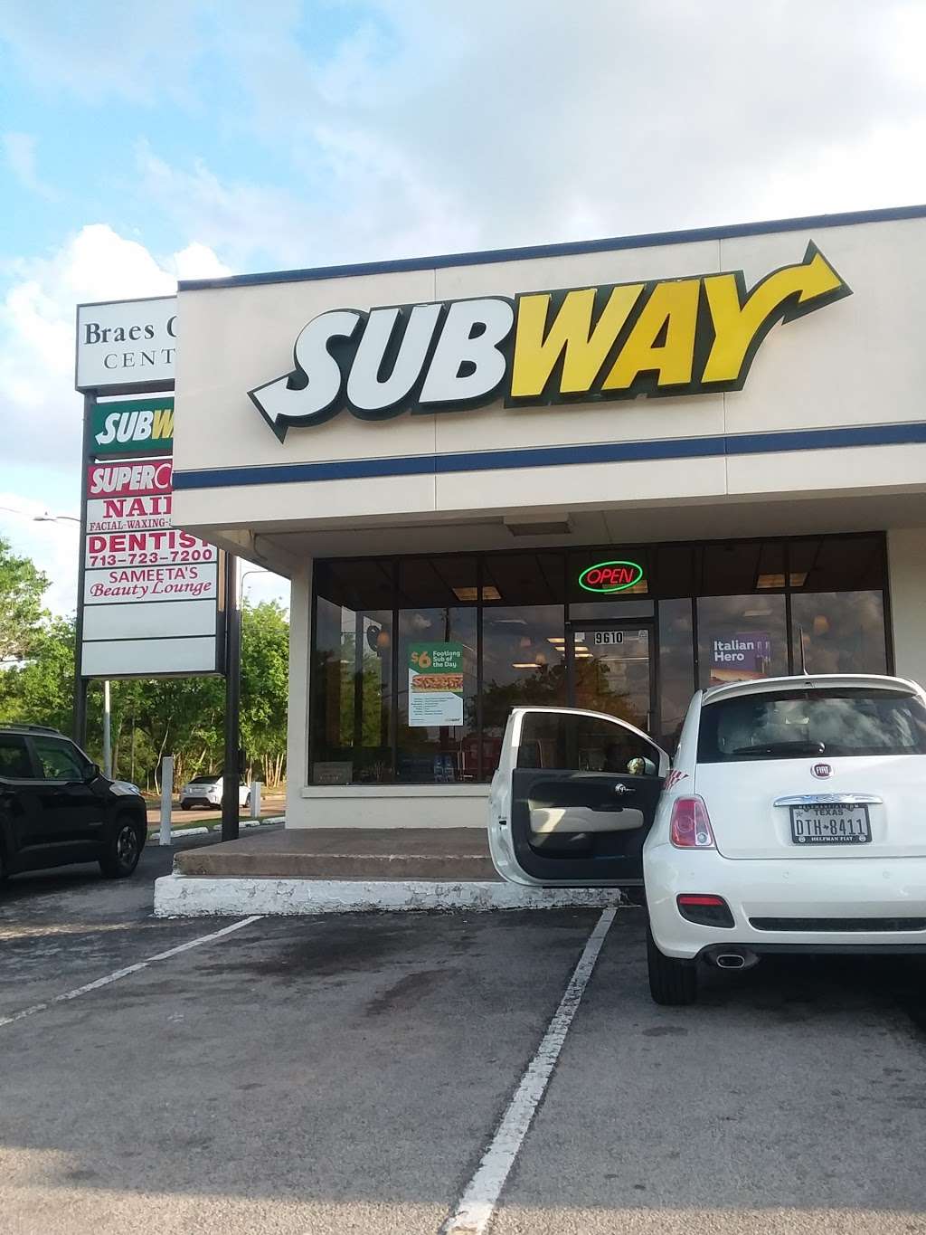 Subway Restaurants | 9601B Chimney Rock Rd #1, Houston, TX 77096 | Phone: (713) 726-0833