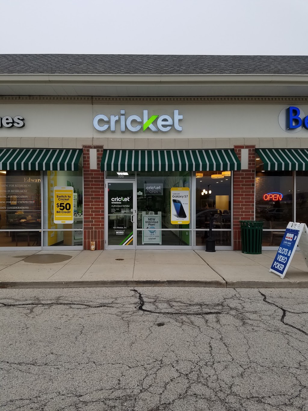 Cricket Wireless Authorized Retailer | 417 IL-173 Unit 106, Antioch, IL 60002, USA | Phone: (847) 731-2222