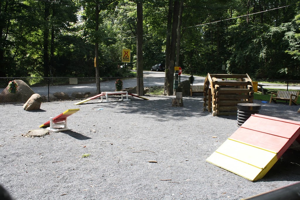 Gettysburg / Battlefield KOA Holiday | 20 Knox Rd, Gettysburg, PA 17325, USA | Phone: (717) 642-5713