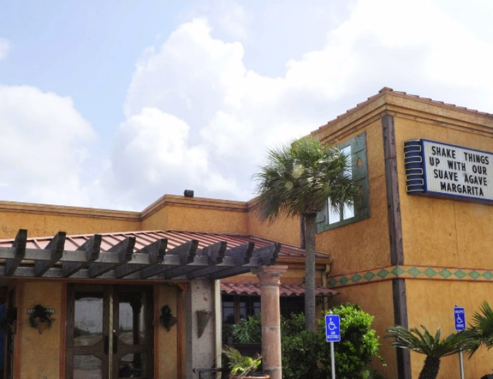 Gringos Mexican Kitchen | 10200 EF Lowry Expressway, Texas City, TX 77591, USA | Phone: (409) 986-6864