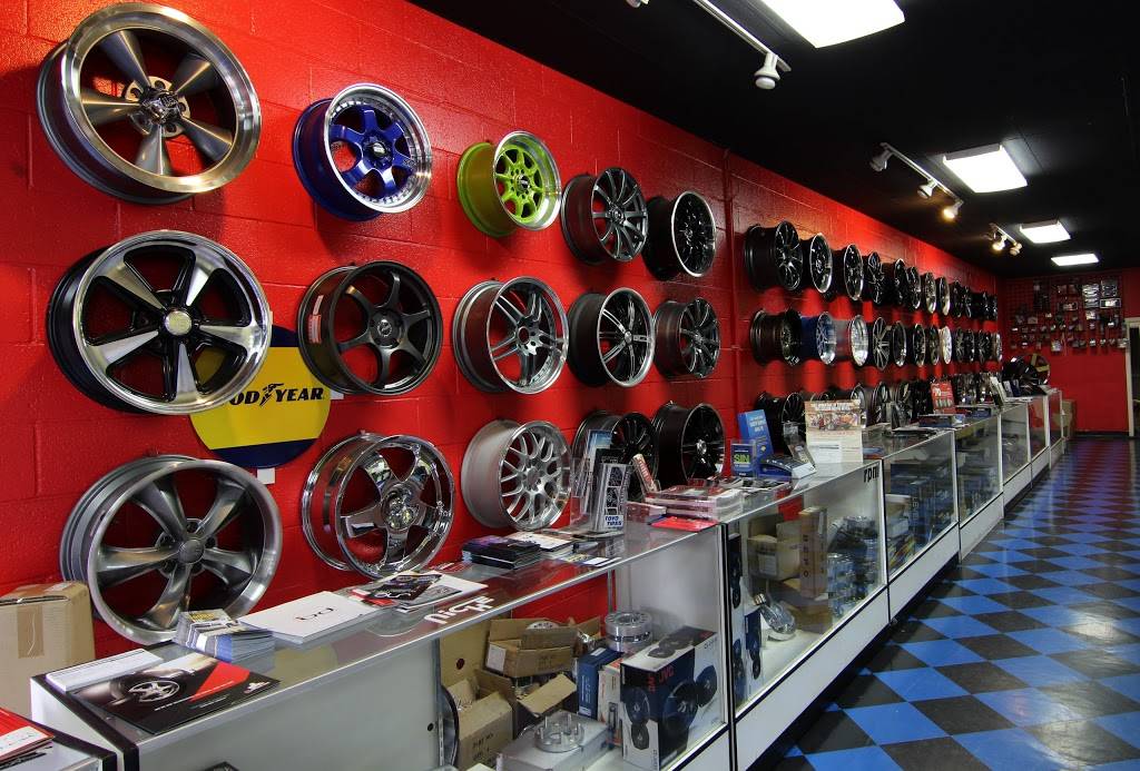 Salinas Tires and Wheels | 221 E Whittier Blvd, La Habra, CA 90631, USA | Phone: (562) 694-0083