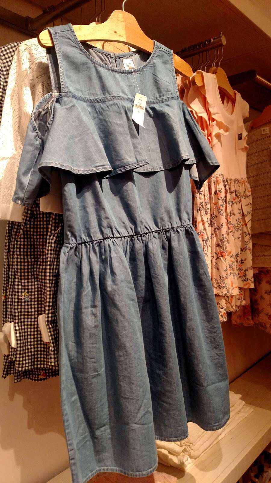 Gap | 360 US-206, Chester, NJ 07930, USA | Phone: (908) 879-1886