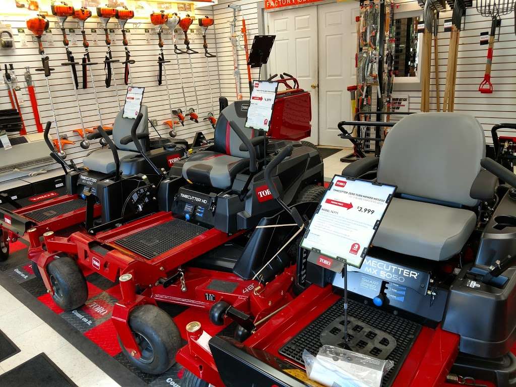 Scotts Turf Equipment of Manassas | 10403 Nokesville Rd, Manassas, VA 20110, USA | Phone: (703) 330-2587