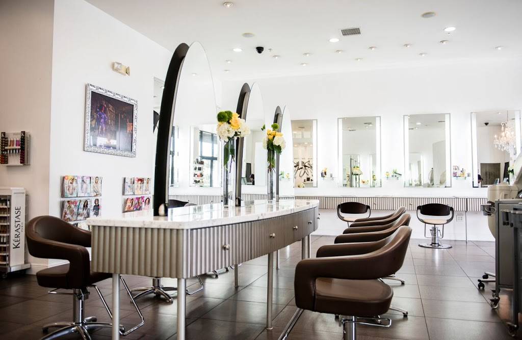 Privé Salon | 4194 Conroy Rd #102, Orlando, FL 32839, USA | Phone: (407) 355-9229