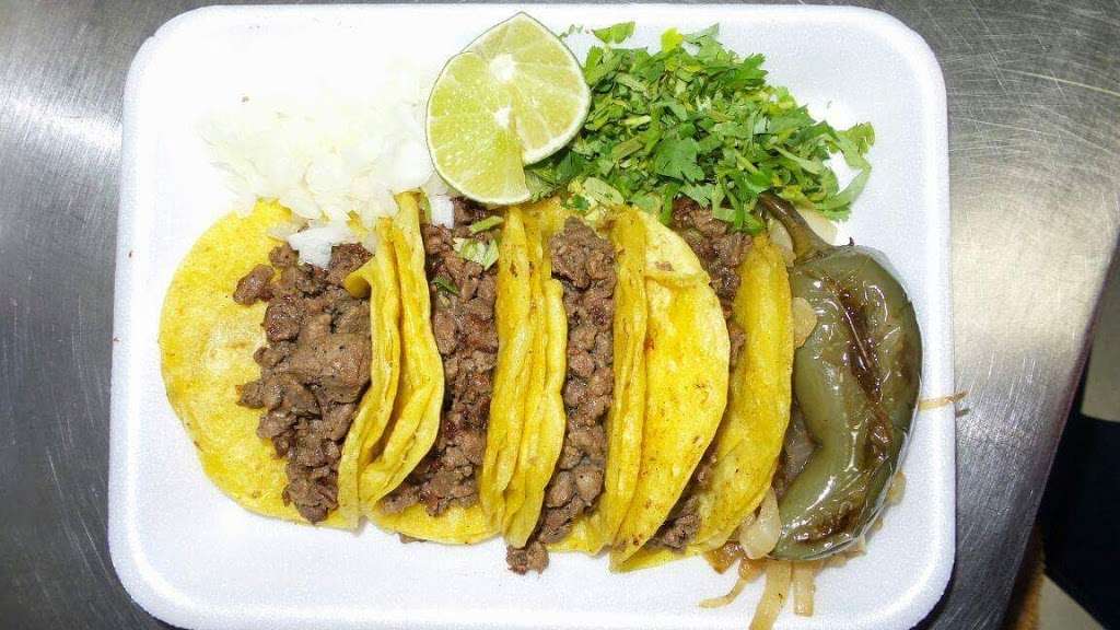Mini Tacos El Maicol | 3630 Culebra Rd, San Antonio, TX 78228, USA | Phone: (832) 994-1974