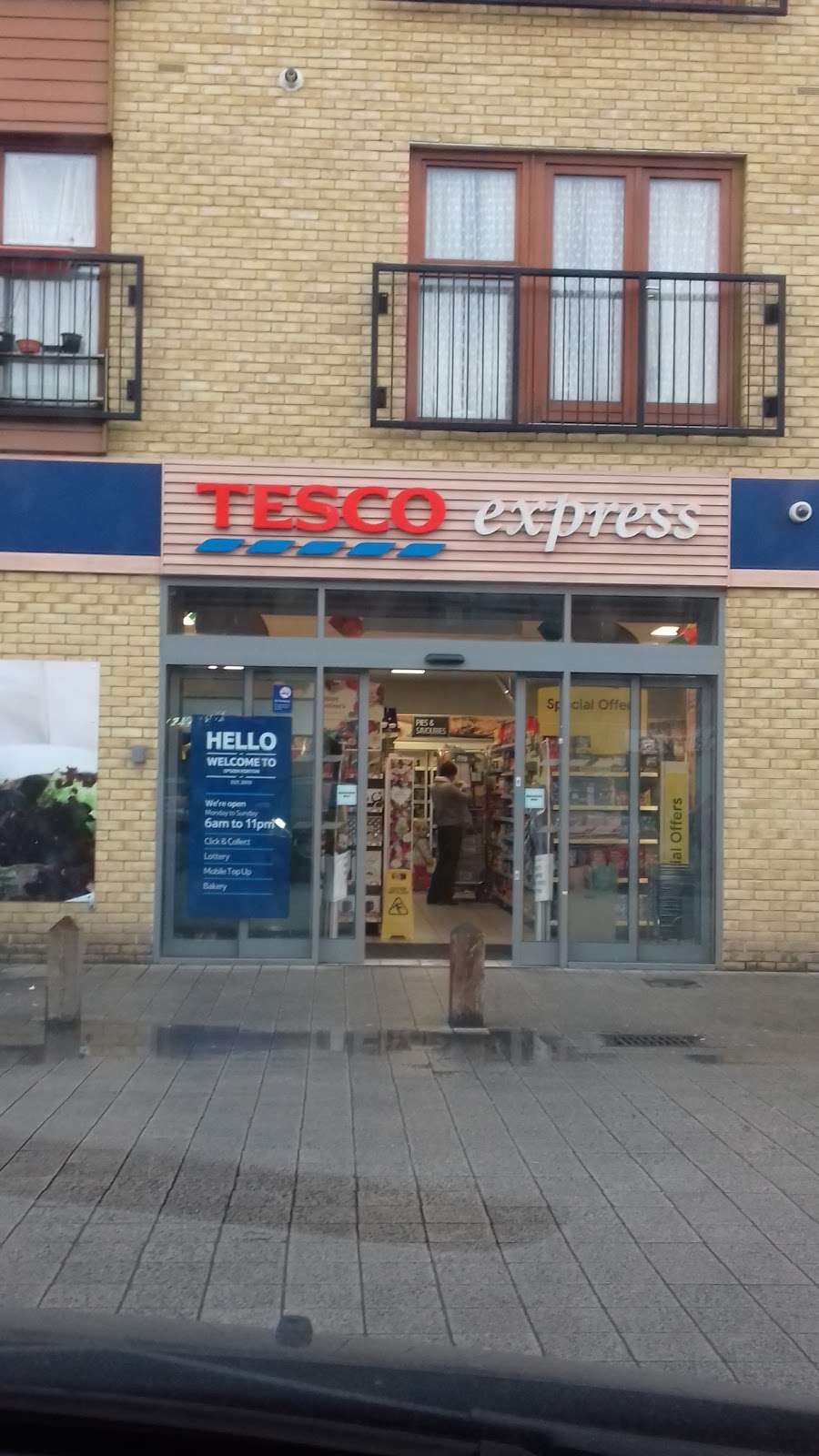 Tesco Express | Horton Retail Centre, Epsom KT19 8SP, UK | Phone: 0345 026 9996