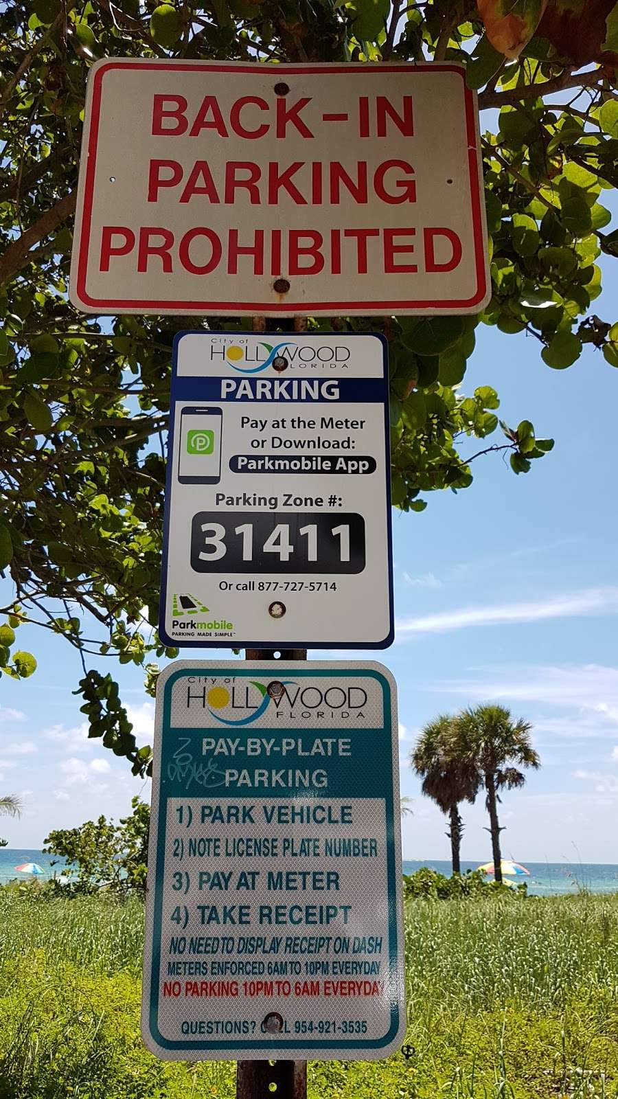 Parking | Hollywood, FL 33019, USA