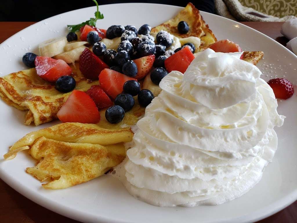 Egg Haven Pancakes & Cafe | 2562 Sycamore Rd, DeKalb, IL 60115, USA | Phone: (815) 748-1200