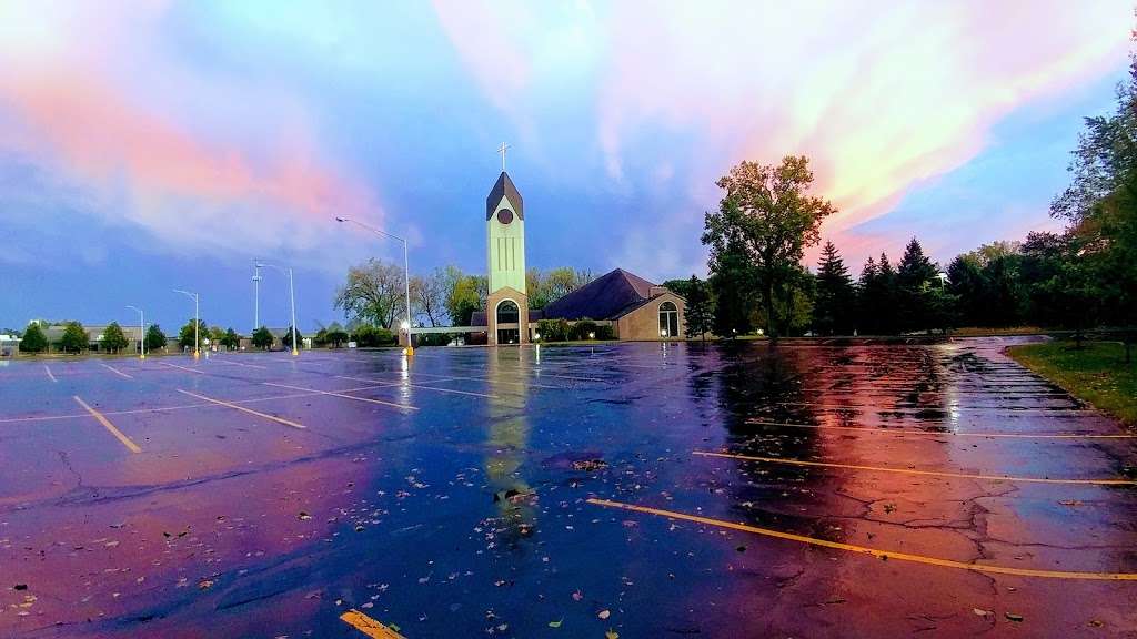 Sacred Heart Catholic Church | 8245 W 111th St, Palos Hills, IL 60465, USA | Phone: (708) 974-4098