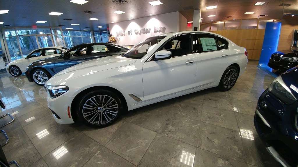 BMW of Oyster Bay | 145 Pine Hollow Rd, Oyster Bay, NY 11771, USA | Phone: (516) 714-5801