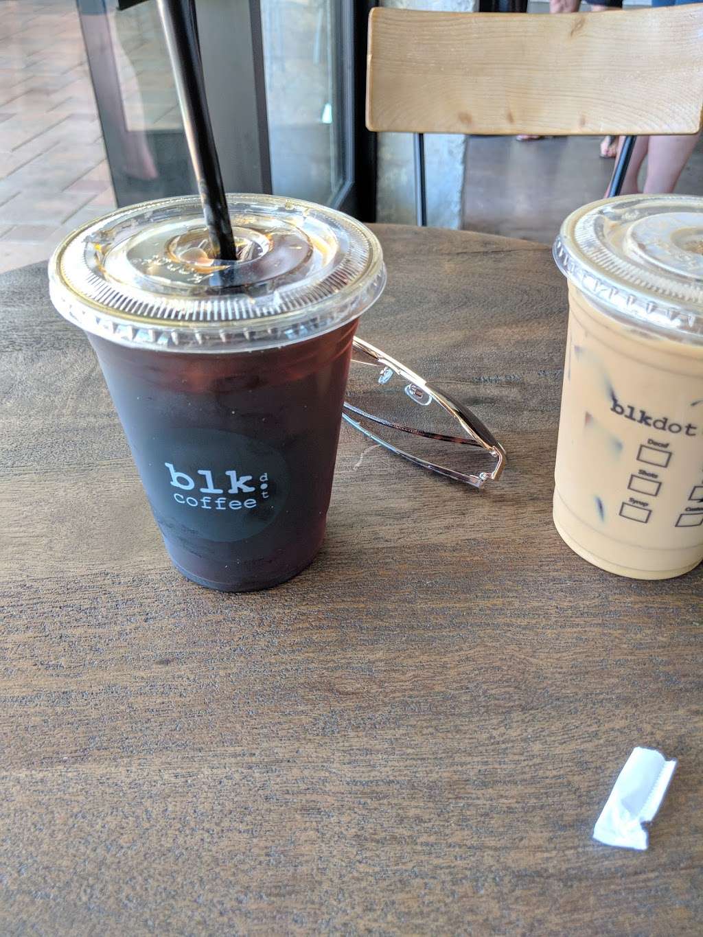 Blk Dot Coffee | 656 N Coast Hwy, Laguna Beach, CA 92651, USA | Phone: (949) 371-0288