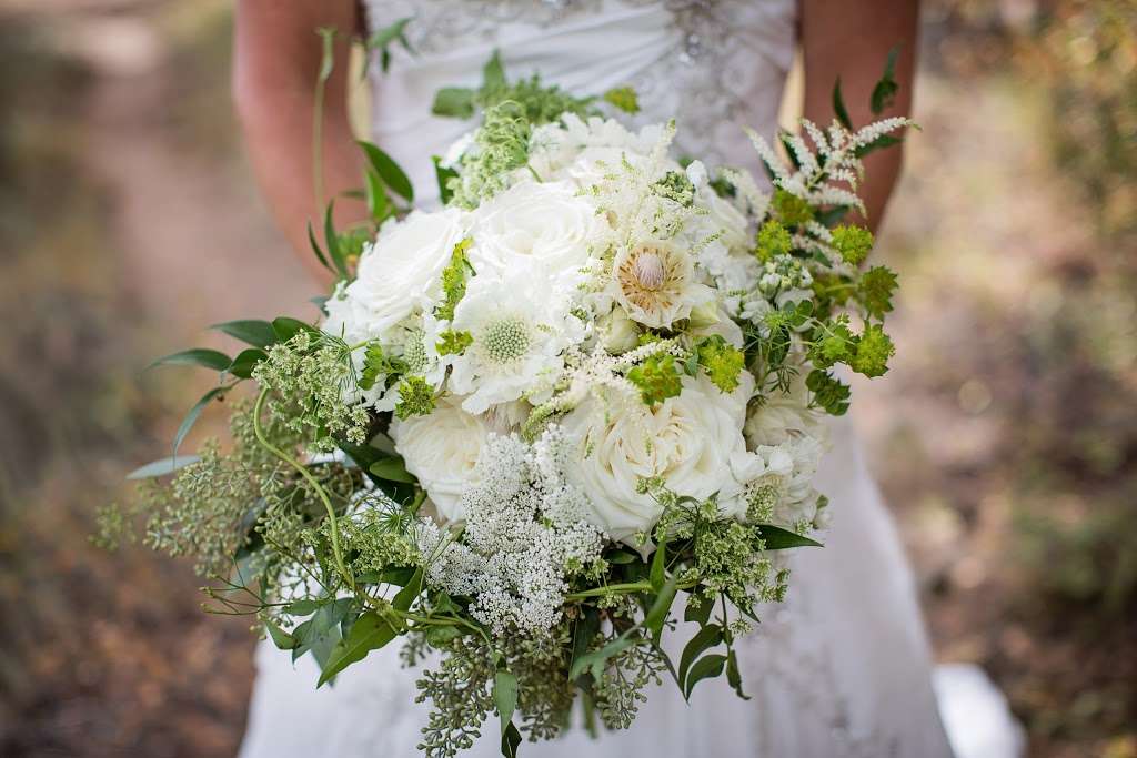 Enchanted Florist | 176 S St Vrain Ave, Estes Park, CO 80517, USA | Phone: (970) 586-2663