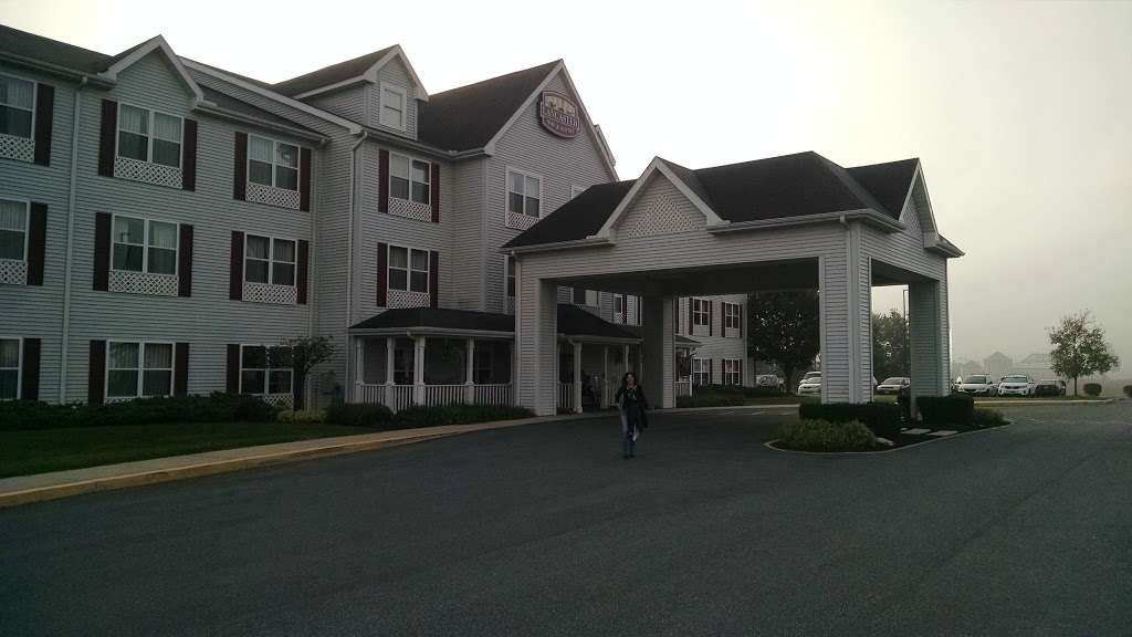 Lancaster Inn and Suites | 1475 Lancaster Rd, Manheim, PA 17545, USA | Phone: (717) 665-5440