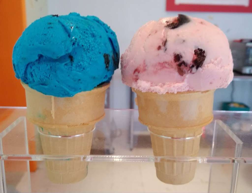 Fitzwilly’s Ice Cream | 1512 NJ-38, Cherry Hill, NJ 08002 | Phone: (856) 333-6378