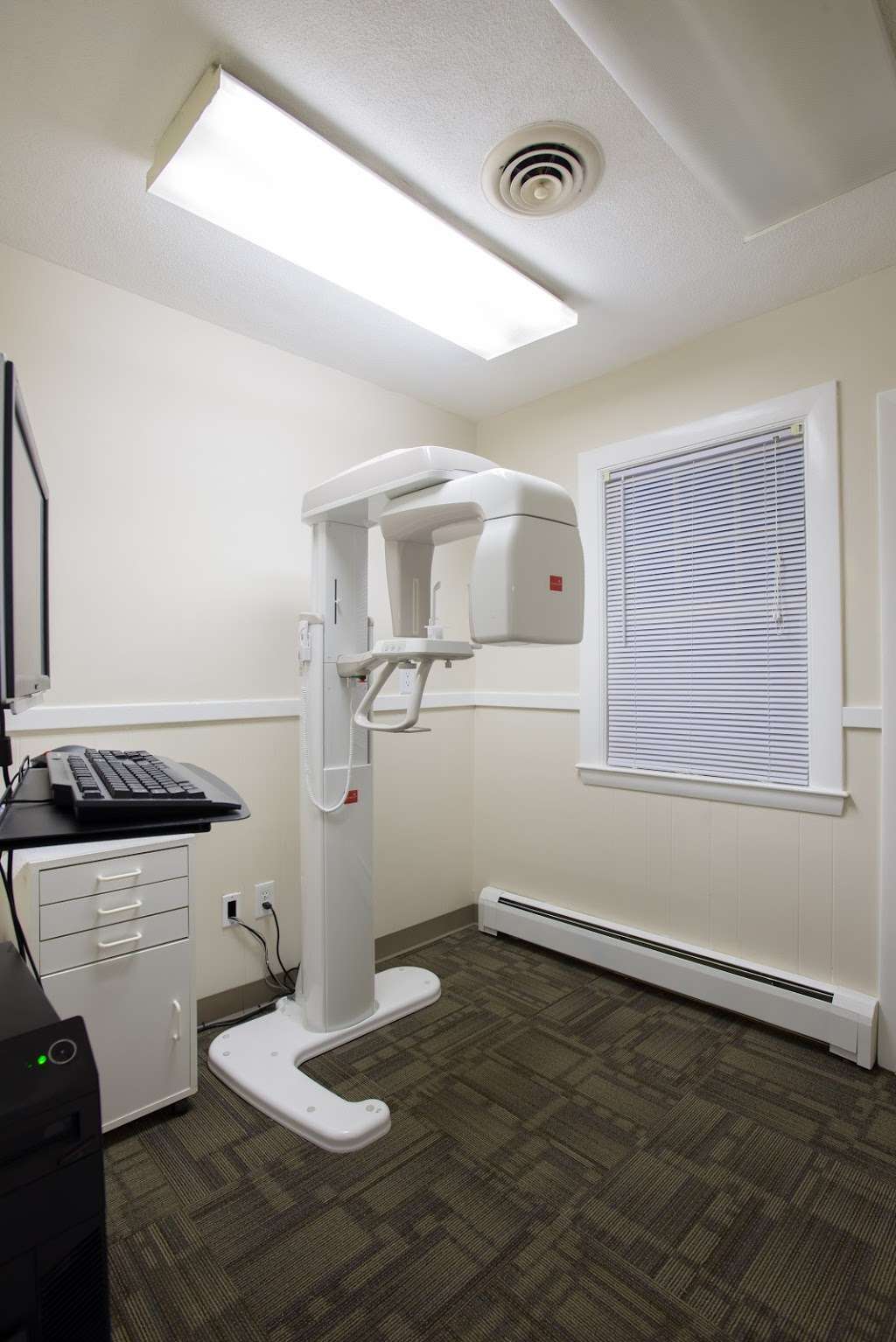 Redstone Dental Center | 70 Main St, Stoneham, MA 02180, USA | Phone: (781) 438-0345