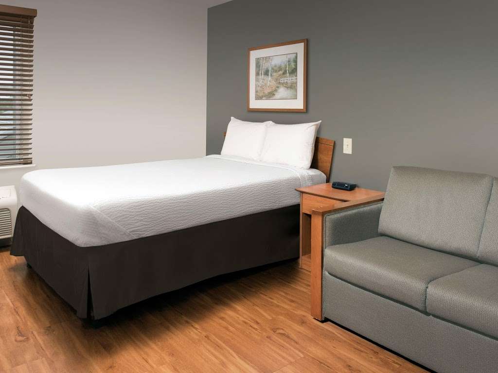 WoodSpring Suites Houston Baytown | 4624 East Fwy, Baytown, TX 77520 | Phone: (281) 421-4544