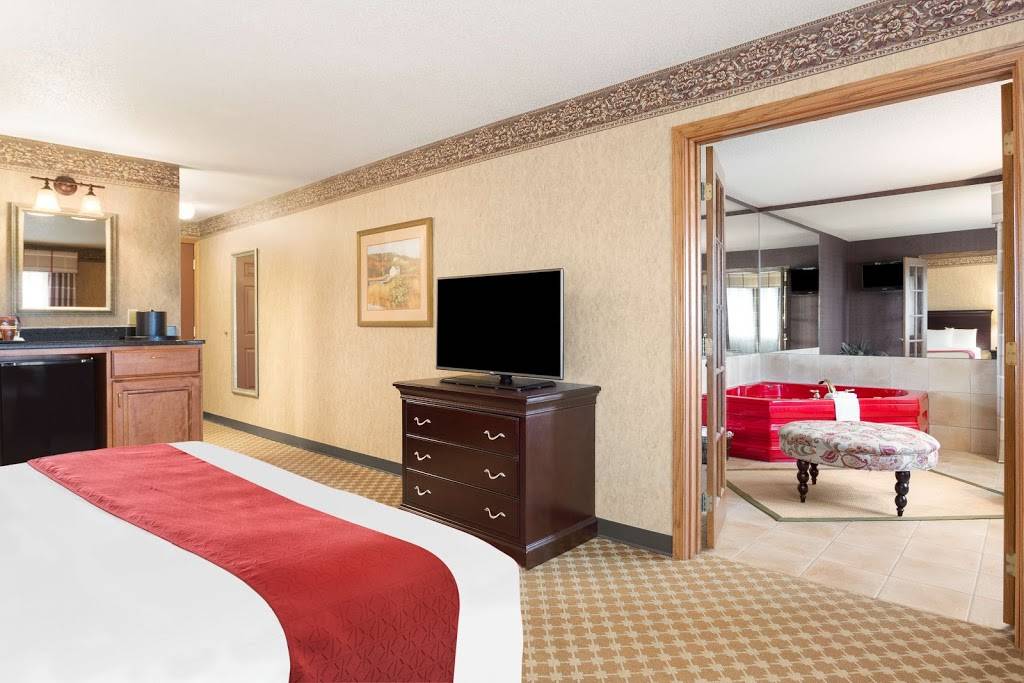 Country Inn & Suites by Radisson, Lincoln North Hotel and Conference Center, NE | 5353 N 27th St, Lincoln, NE 68521, USA | Phone: (402) 476-5353