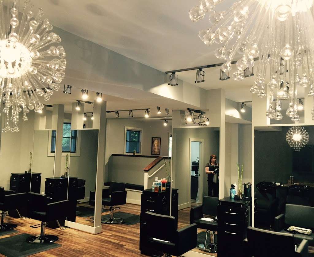 Vaughan Diann Salon and Spa | 2001 Tidewater Colony Dr, Annapolis, MD 21401, USA | Phone: (410) 571-1112