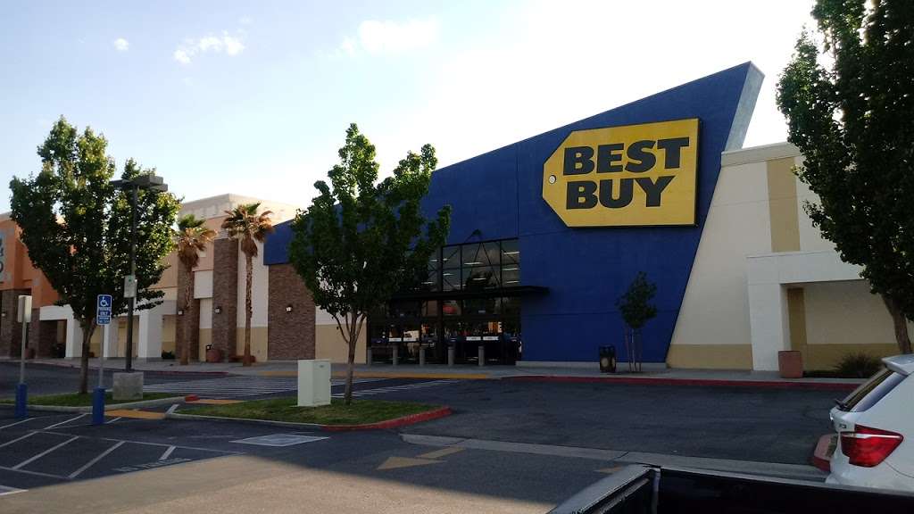 Best Buy | 18811 Bear Valley Rd, Apple Valley, CA 92308, USA | Phone: (760) 961-9539