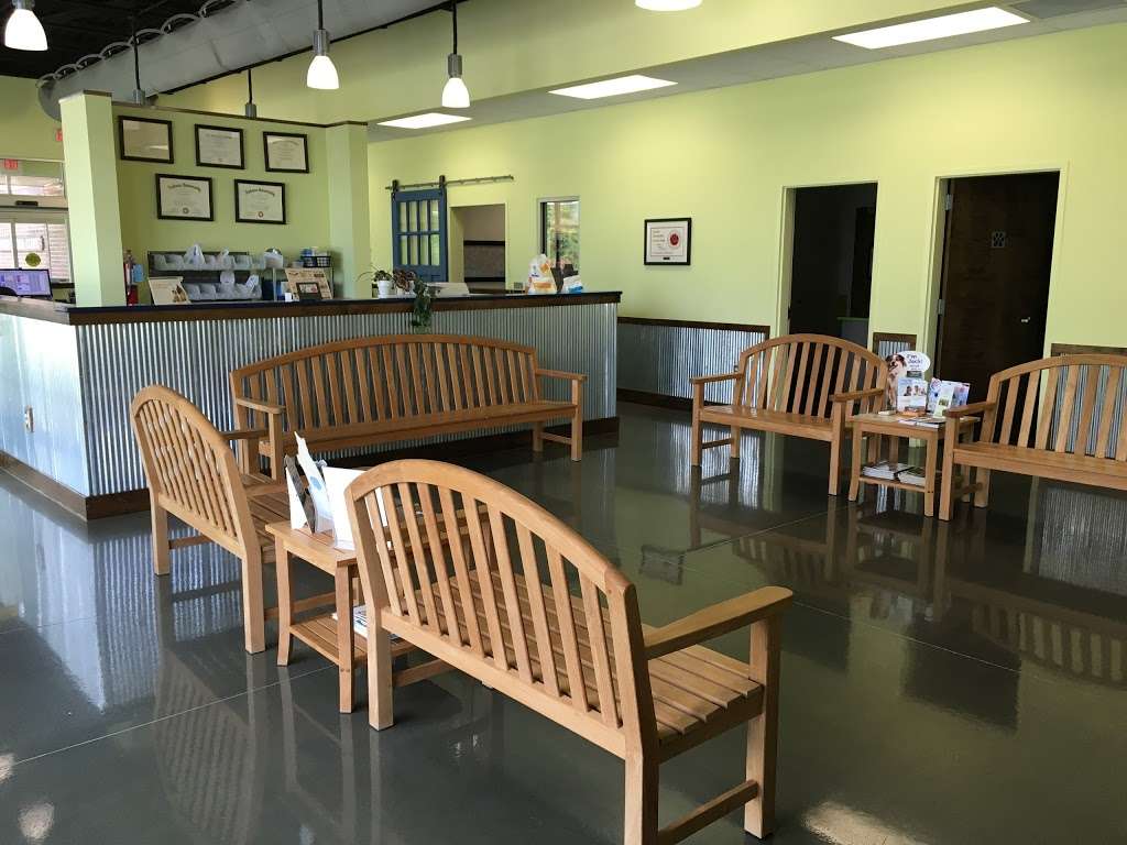 Rowan Animal Clinic, pllc. | 4155 Statesville Blvd, Salisbury, NC 28147, USA | Phone: (704) 636-3408