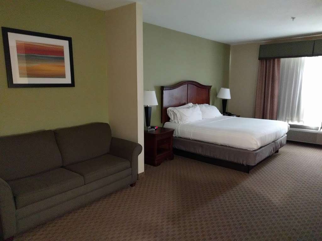 Holiday Inn Express La Plata | 6860 Crain Hwy, La Plata, MD 20646 | Phone: (301) 392-0065