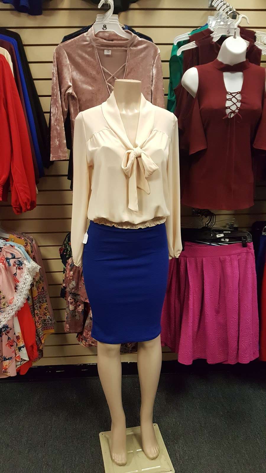 CJ_ USA CLOTHING | Suite N3 SPACE E9 inside perris mini mall, 2560 N Perris Blvd, Perris, CA 92571, USA | Phone: (562) 376-1023