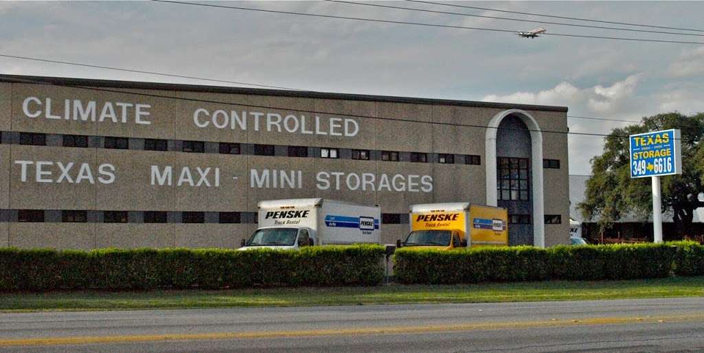 Texas Maxi-Mini Self Storage | 12325 West Ave, San Antonio, TX 78216, USA | Phone: (210) 349-6616