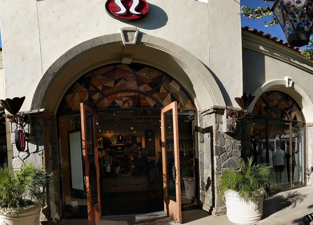 lululemon | 100 Promenade Way Suite F, Thousand Oaks, CA 91362, USA | Phone: (805) 494-6439