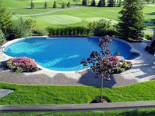 Russos Pool & Spa Inc. | 223 E North Ave, Northlake, IL 60164 | Phone: (708) 344-1166