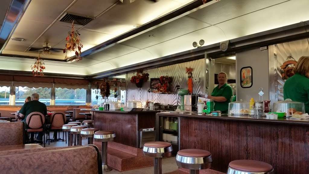 Terrys Diner | 4118 Birney Ave, Moosic, PA 18507, USA | Phone: (570) 346-3137