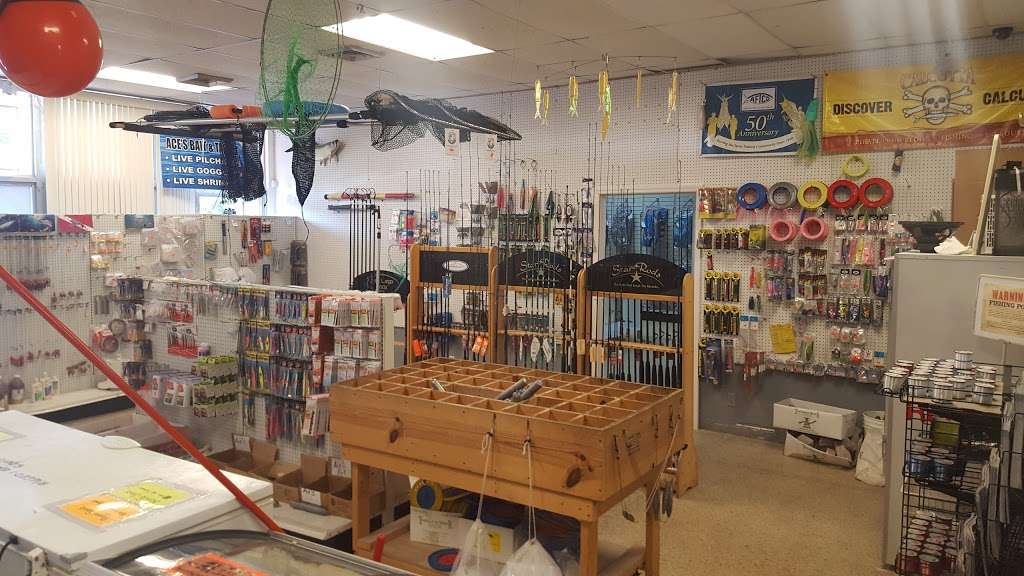 Aces Bait & Tackle Marine, Co. | 1300 N Federal Hwy, Pompano Beach, FL 33062, USA | Phone: (954) 933-3406