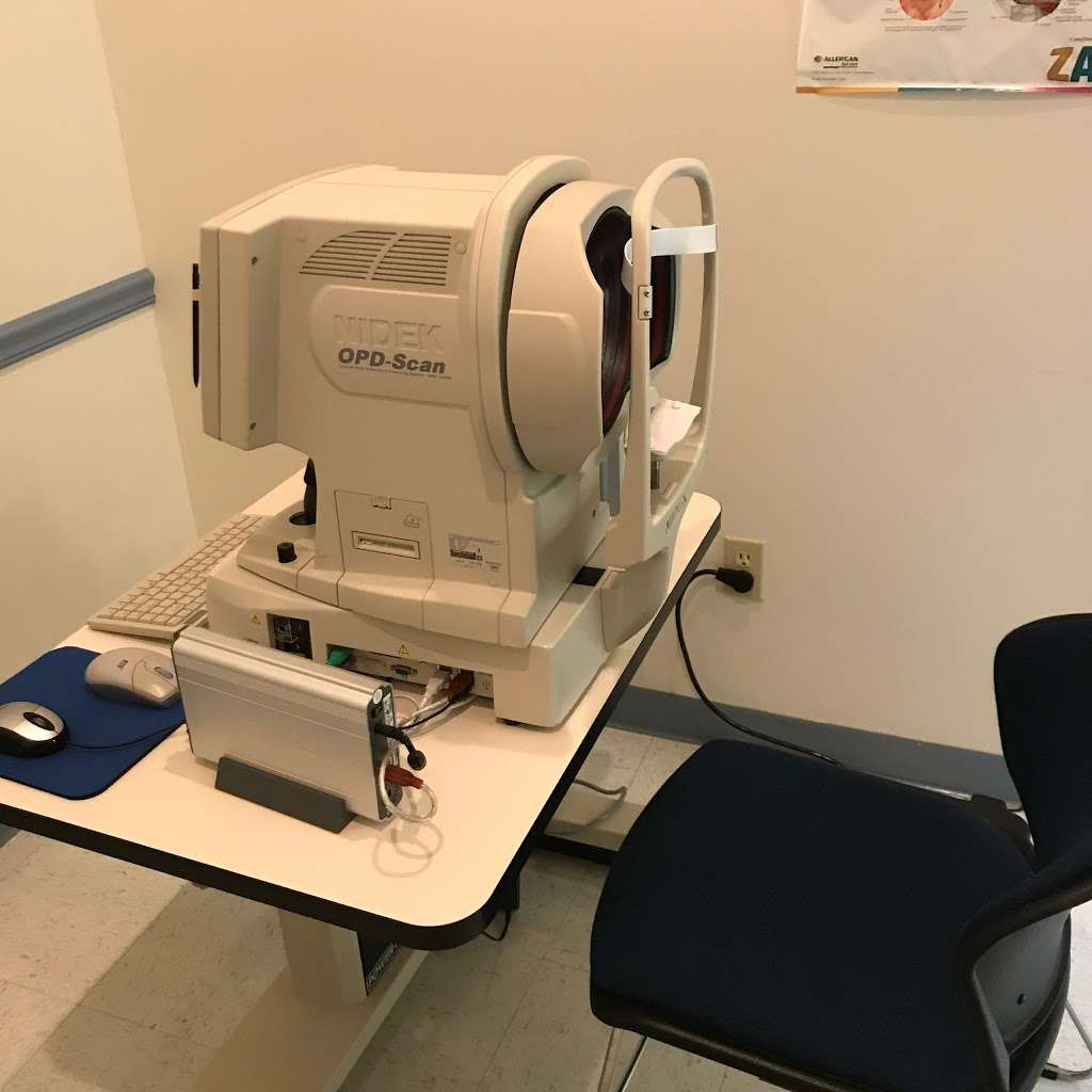 Pennsylvania LASIK Surgeons- Acuity Laser Eye & Vision Center | 216 Nazareth Pike, Bethlehem, PA 18020 | Phone: (800) 818-3098
