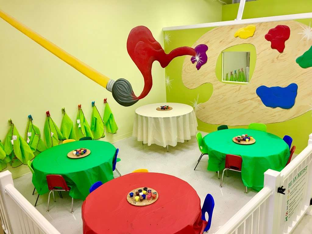 LiL Giggles Play Cafe | 455 U.S. 9, Englishtown, NJ 07726, USA | Phone: (732) 851-5555