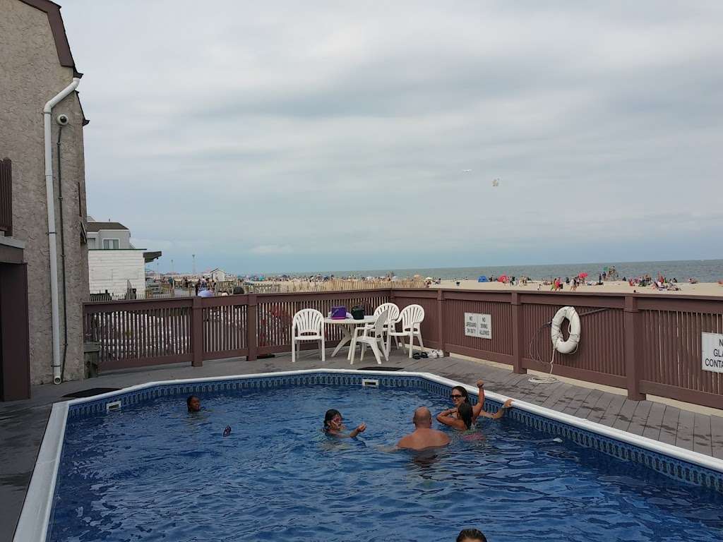 Windswept Motel | 1008 Ocean Ave, Point Pleasant Beach, NJ 08742, USA | Phone: (732) 899-1282