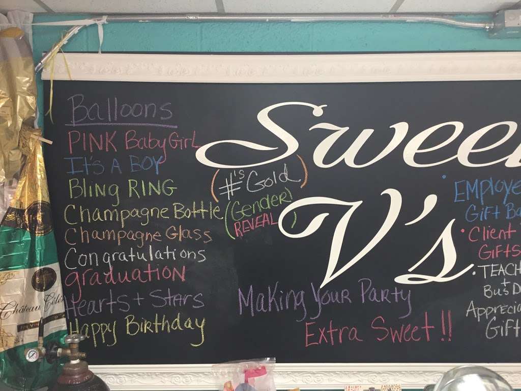 Sweet V’s Candy Shop | 150 South St, Plainville, MA 02762, USA | Phone: (508) 316-1215